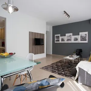 Polis Apartament Saloniki